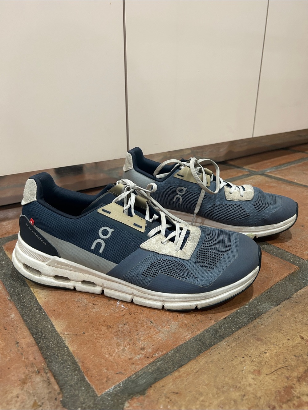 On Running Men's Navy and White Athletic Running Shoes